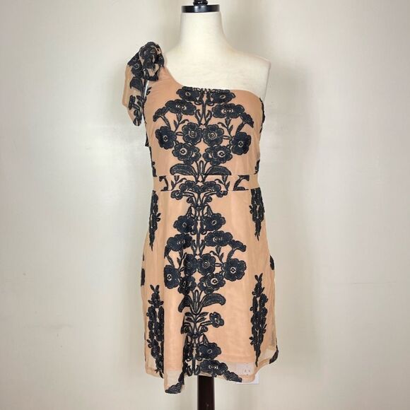 For Love & Lemons Temecula Dress - Picture 1 of 5